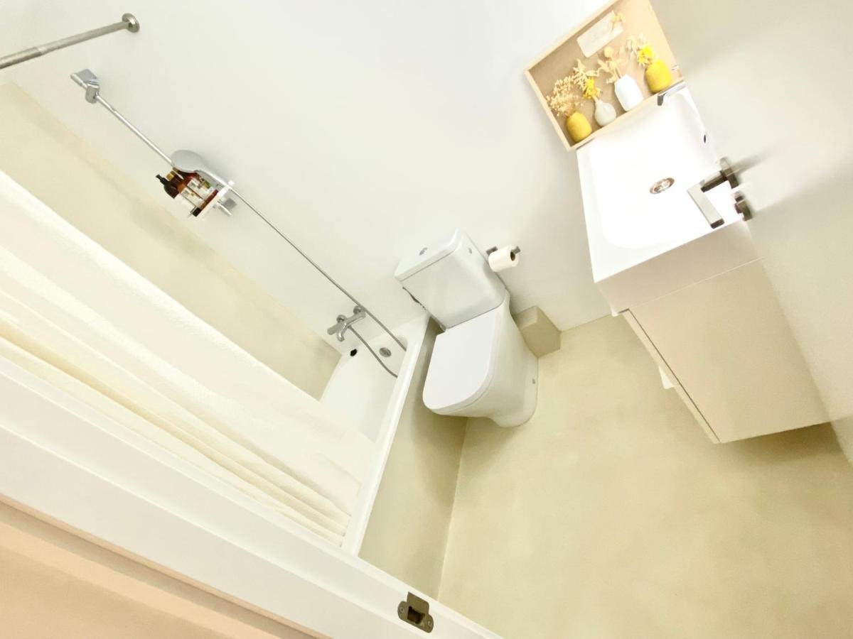 Barcelona Chic Apartments- Free Parking - 10 Min From Bcn City Centre By Metro Exteriér fotografie
